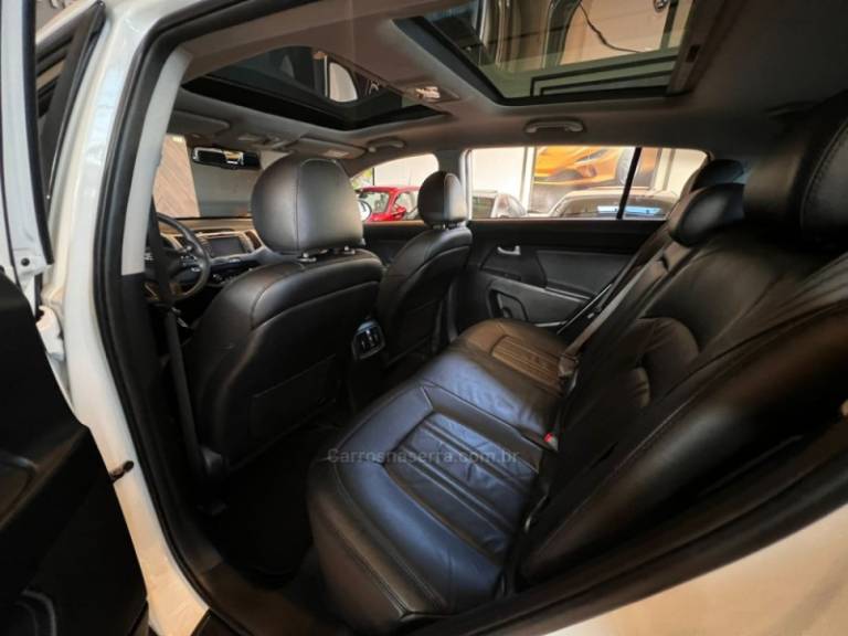KIA MOTORS - SPORTAGE - 2016/2016 - Branca - R$ 89.900,00