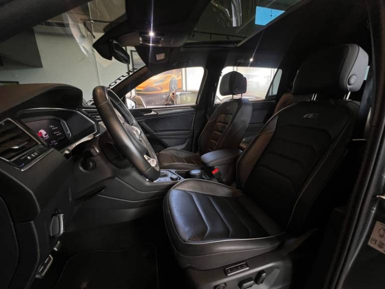 VOLKSWAGEN - TIGUAN - 2019/2019 - Cinza - R$ 158.900,00