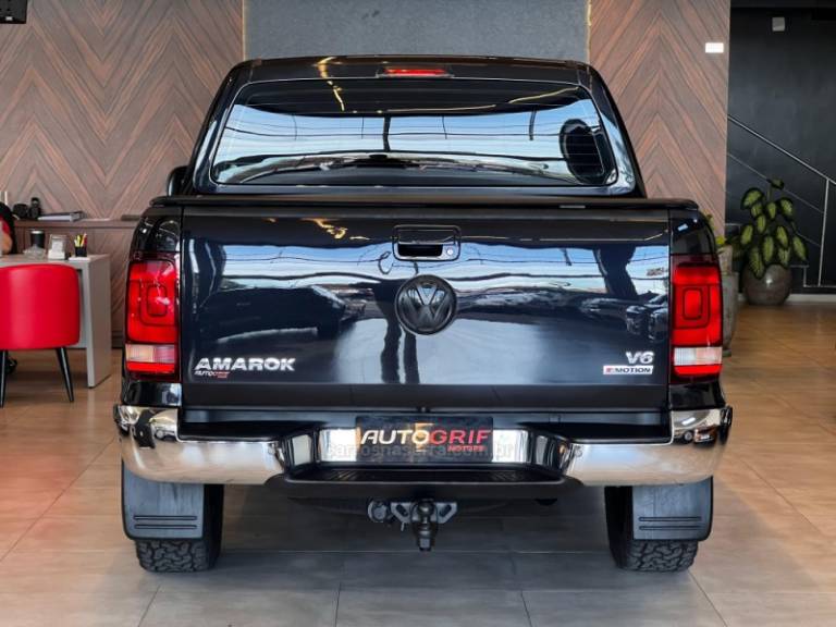 VOLKSWAGEN - AMAROK - 2019/2019 - Preta - R$ 154.900,00