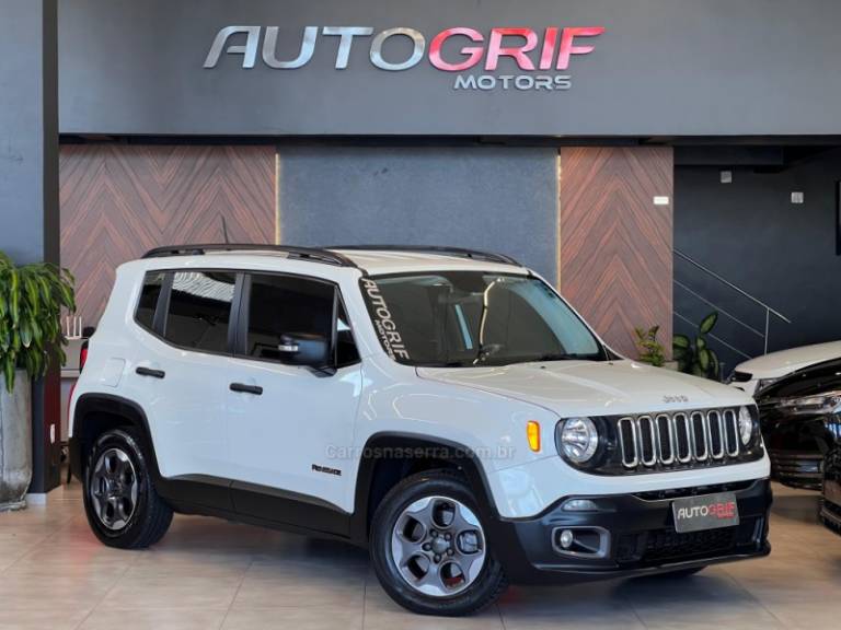 JEEP - RENEGADE - 2016/2017 - Branca - R$ 68.900,00