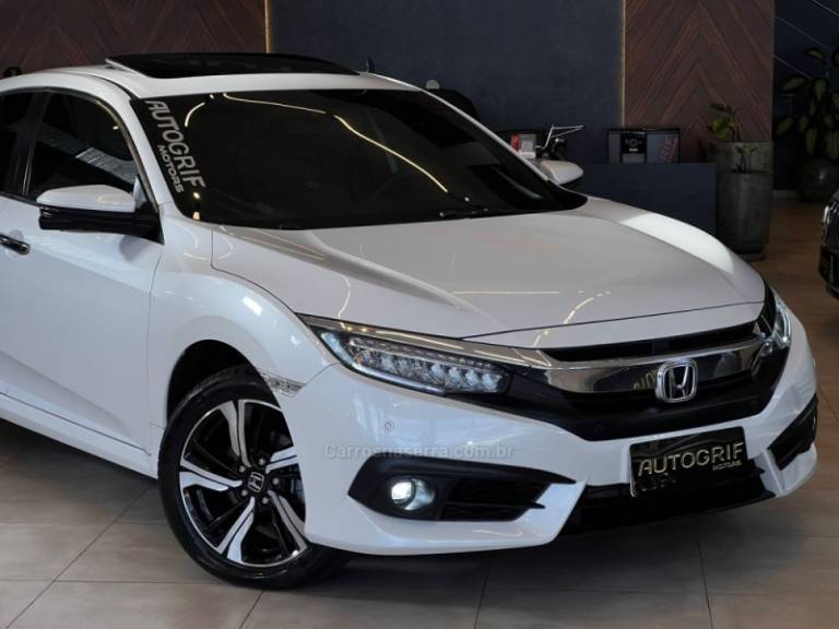 HONDA - CIVIC - 2017/2017 - Branca - R$ 127.900,00
