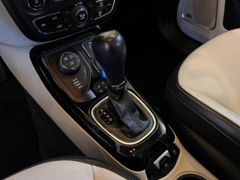 JEEP - COMPASS - 2019/2019 - Prata - R$ 118.900,00