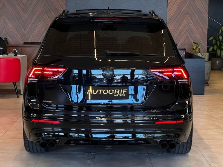 VOLKSWAGEN - TIGUAN - 2018/2018 - Preta - R$ 159.900,00