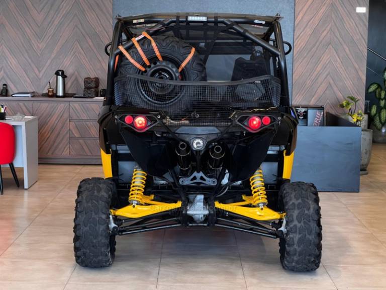 CAN-AM - MAVERICK XRS - 2016/2016 - Amarela - R$ 59.900,00