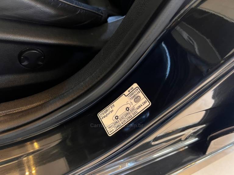 HONDA - CIVIC - 2019/2020 - Preta - R$ 146.900,00