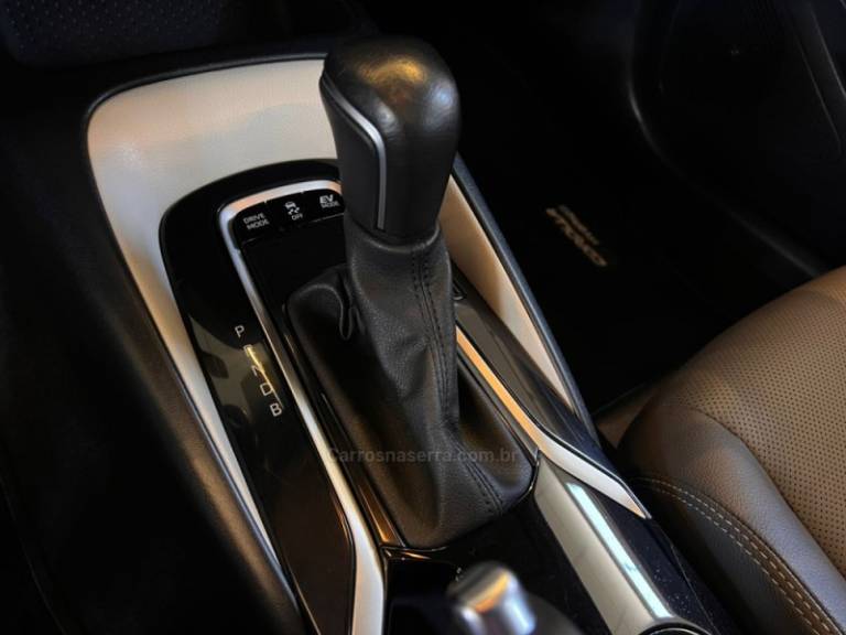 TOYOTA - COROLLA - 2021/2021 - Preta - R$ 138.900,00