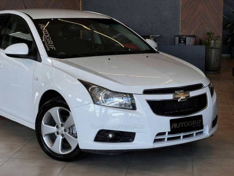 CHEVROLET - CRUZE - 2014/2014 - Branca - R$ 59.900,00