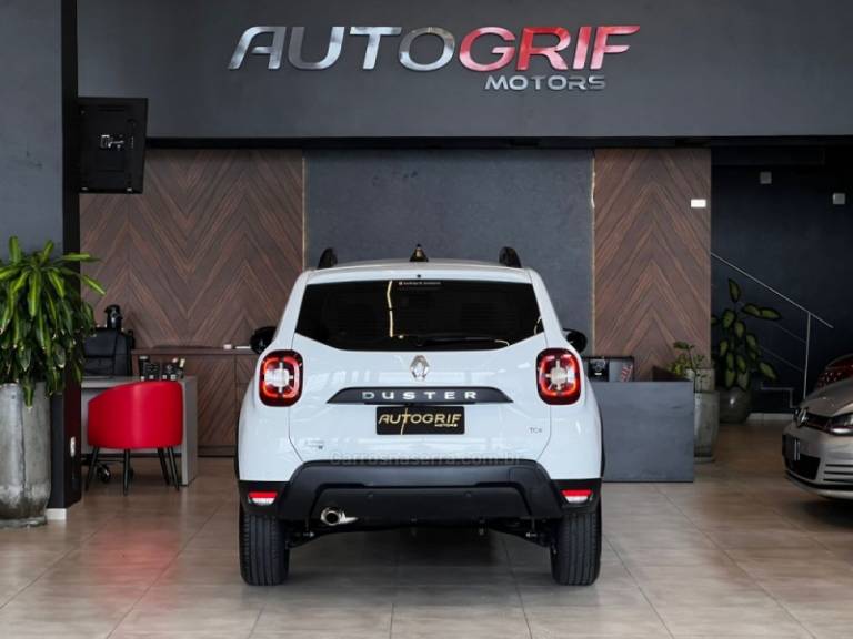 RENAULT - DUSTER - 2024/2024 - Branca - R$ 109.900,00