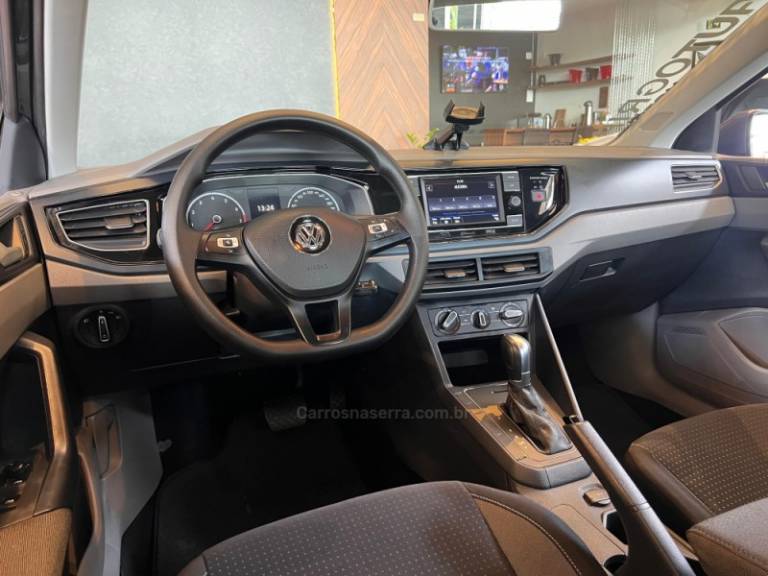 VOLKSWAGEN - VIRTUS - 2019/2019 - Cinza - R$ 76.900,00