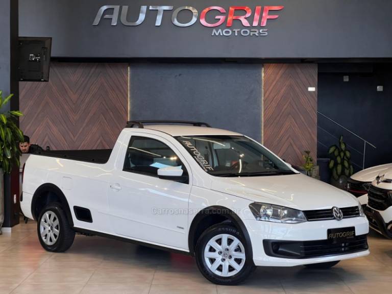 VOLKSWAGEN - SAVEIRO - 2014/2014 - Branca - R$ 47.900,00