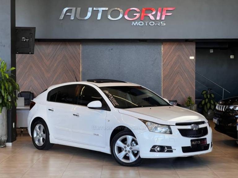 CHEVROLET - CRUZE - 2014/2014 - Branca - R$ 72.900,00
