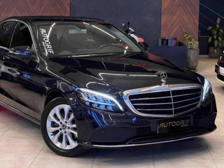 MERCEDES-BENZ - C 180 - 2019/2020 - Azul - R$ 158.900,00