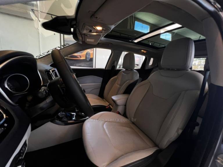 JEEP - COMPASS - 2019/2019 - Prata - R$ 118.900,00
