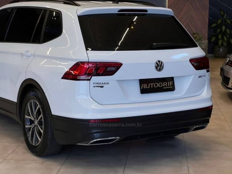VOLKSWAGEN - TIGUAN - 2019/2019 - Branca - R$ 118.900,00