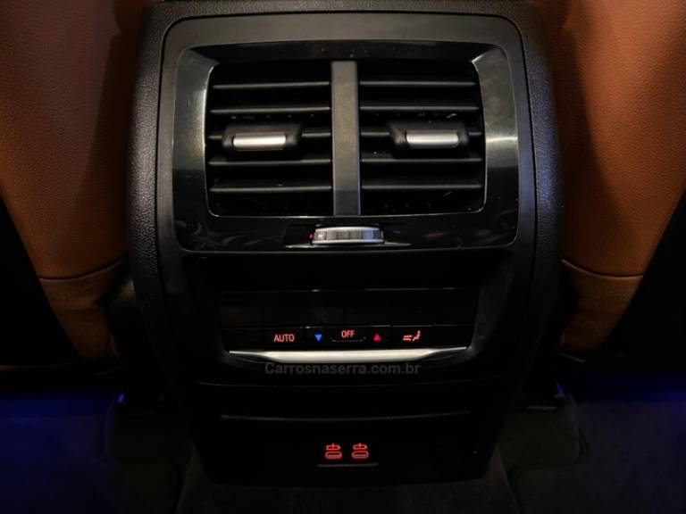 BMW - X3 - 2021/2021 - Azul - R$ 338.900,00