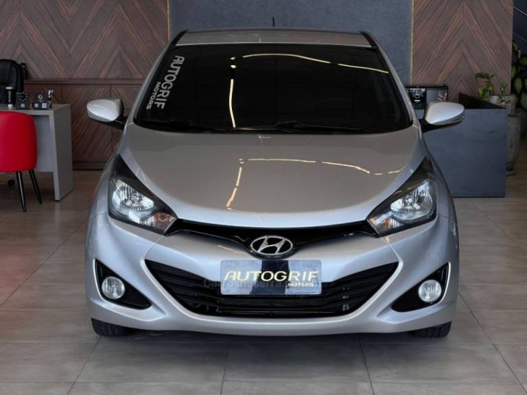 HYUNDAI - HB20S - 2014/2014 - Prata - R$ 55.900,00