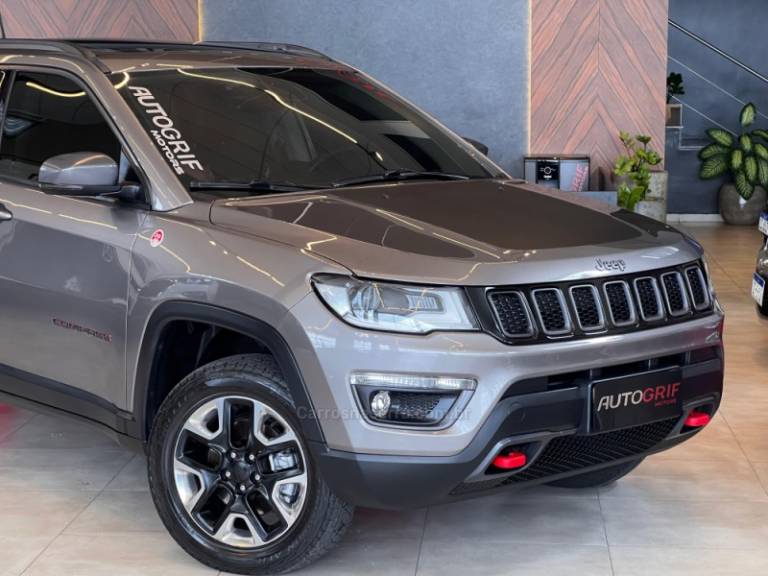 JEEP - COMPASS - 2017/2017 - Prata - R$ 114.900,00