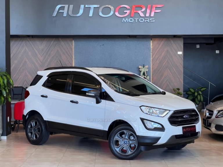 FORD - ECOSPORT - 2019/2020 - Branca - R$ 78.900,00