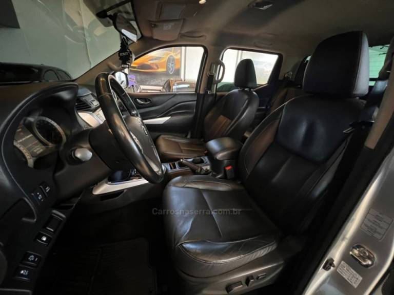 NISSAN - FRONTIER - 2019/2019 - Prata - R$ 139.900,00