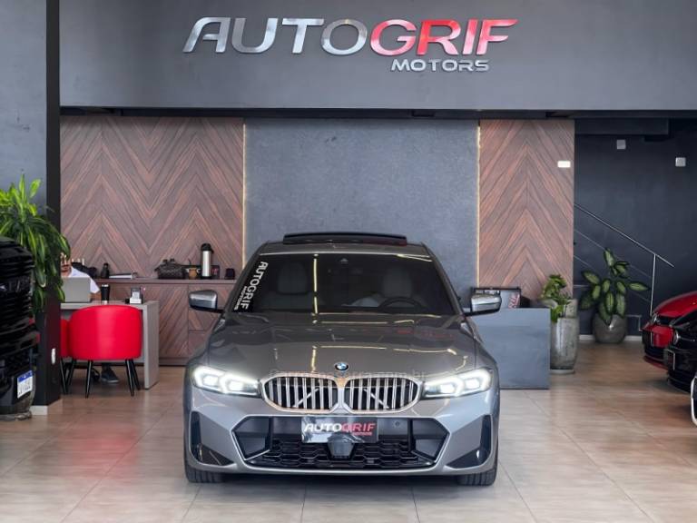 BMW - 320I - 2022/2023 - Cinza - R$ 319.900,00
