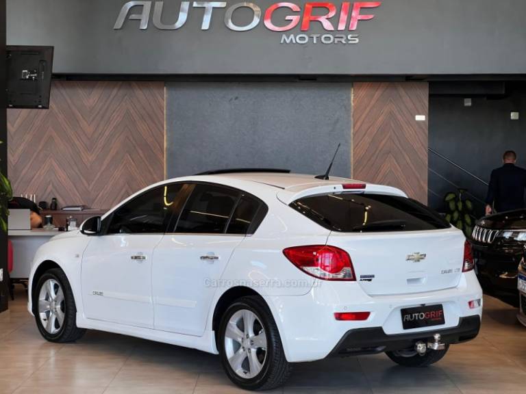 CHEVROLET - CRUZE - 2014/2014 - Branca - R$ 72.900,00
