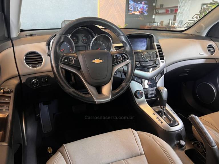 CHEVROLET - CRUZE - 2012/2012 - Preta - R$ 54.900,00