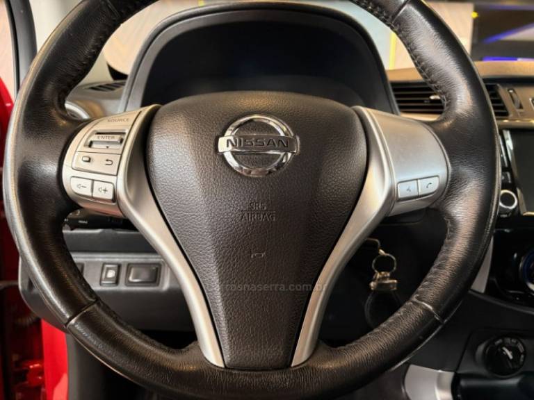 NISSAN - FRONTIER - 2020/2020 - Vermelha - R$ 147.900,00