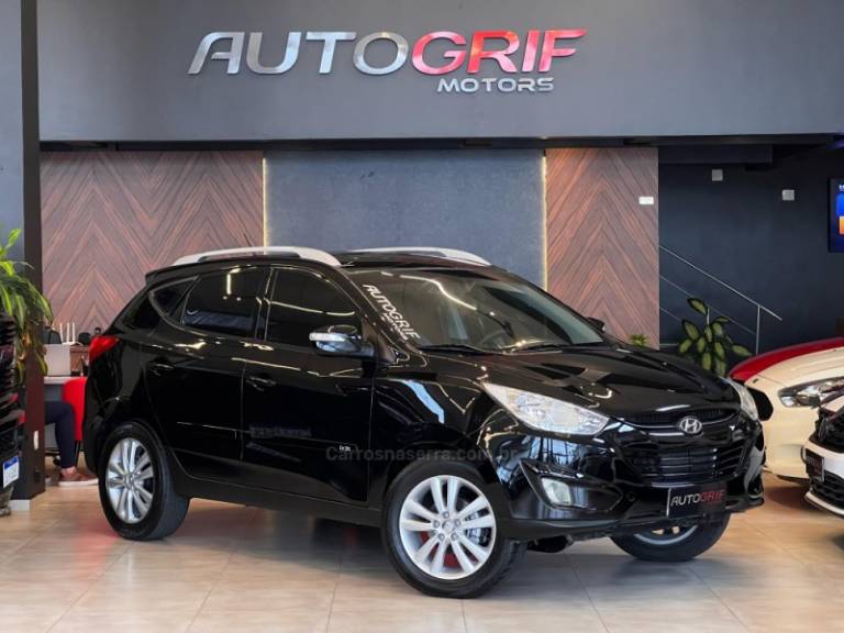 HYUNDAI - IX35 - 2010/2011 - Preta - R$ 61.900,00