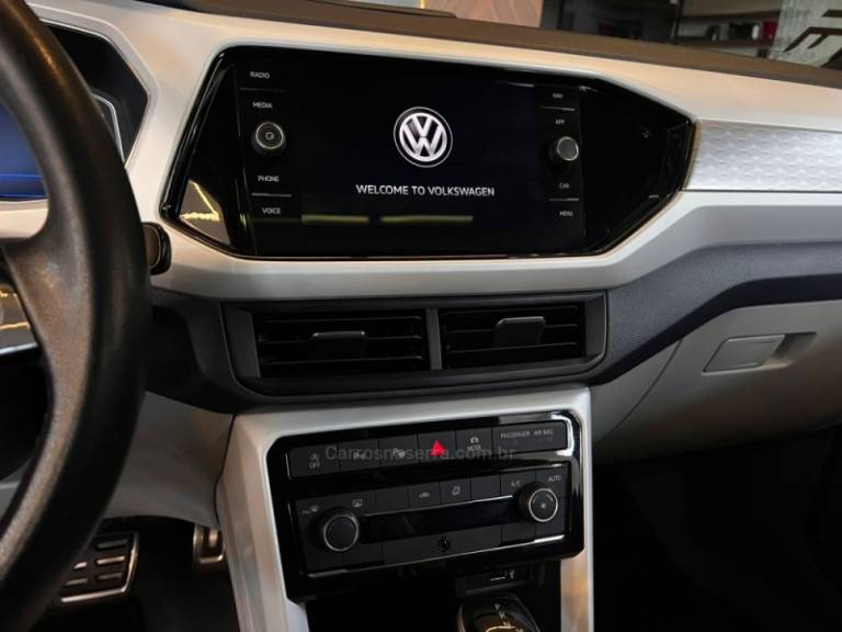 VOLKSWAGEN - T-CROSS - 2020/2020 - Branca - R$ 116.900,00
