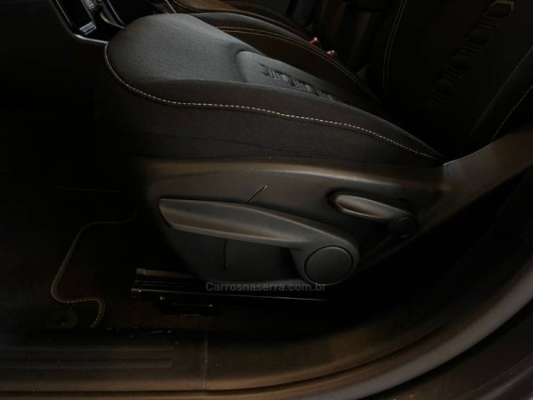 JEEP - RENEGADE - 2023/2024 - Cinza - R$ 108.900,00