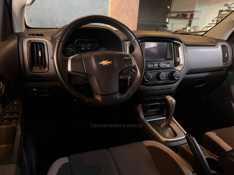 CHEVROLET - S10 - 2020/2020 - Cinza - R$ 144.900,00