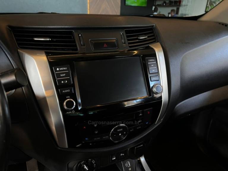 NISSAN - FRONTIER - 2019/2019 - Prata - R$ 139.900,00