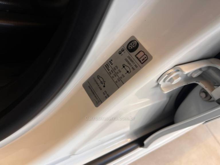 CHEVROLET - CRUZE - 2014/2014 - Branca - R$ 72.900,00
