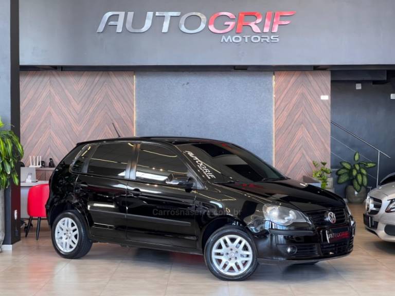 VOLKSWAGEN - POLO - 2010/2010 - Preta - R$ 37.900,00