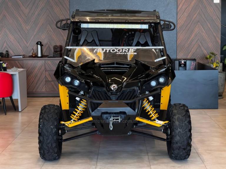 CAN-AM - MAVERICK XRS - 2016/2016 - Amarela - R$ 59.900,00