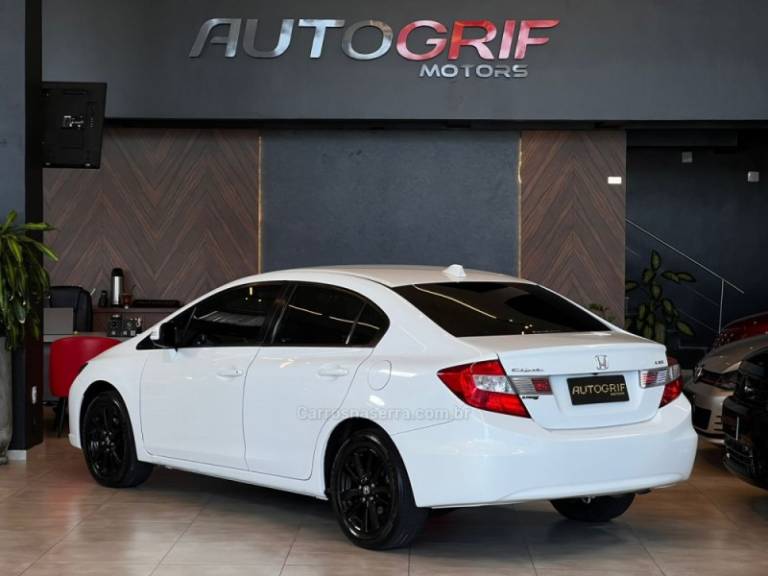 HONDA - CIVIC - 2014/2014 - Branca - R$ 72.900,00