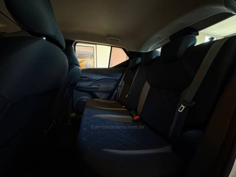 NISSAN - KICKS - 2019/2019 - Branca - R$ 80.900,00