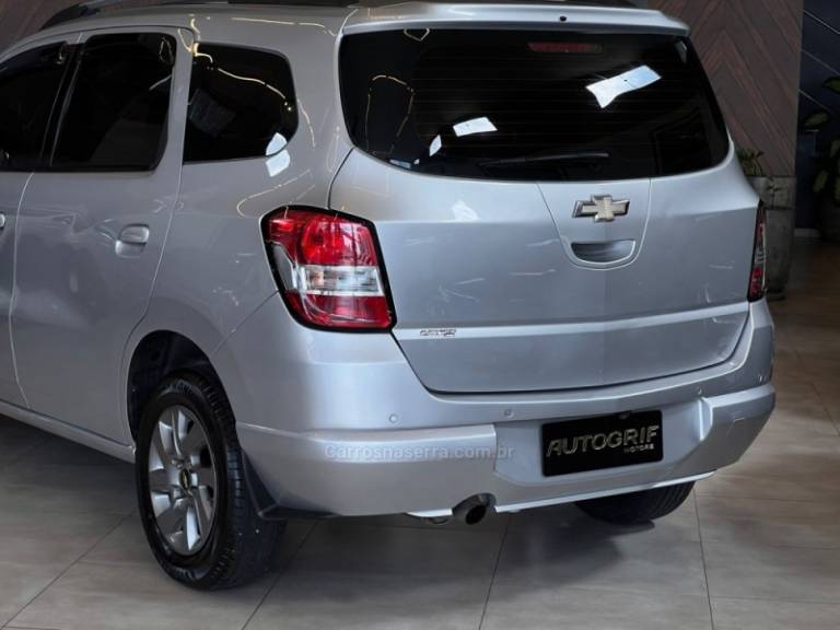 CHEVROLET - SPIN - 2018/2018 - Prata - R$ 57.900,00