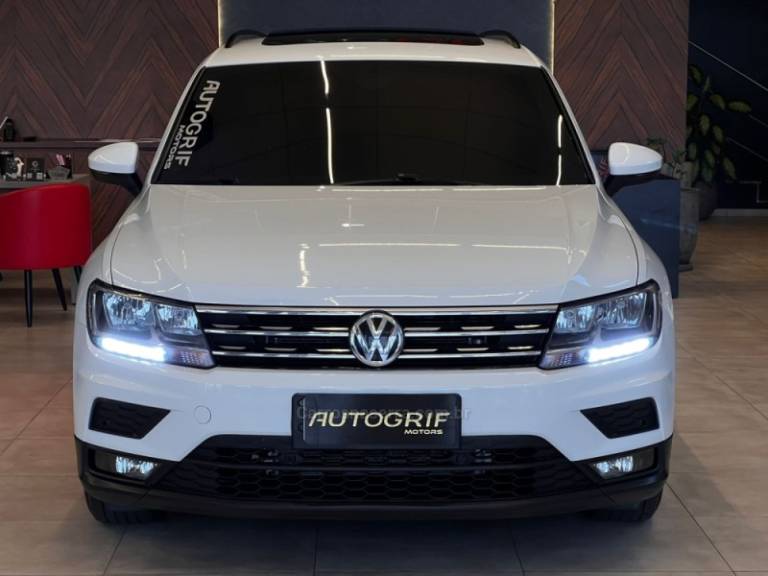 VOLKSWAGEN - TIGUAN - 2019/2019 - Branca - R$ 118.900,00