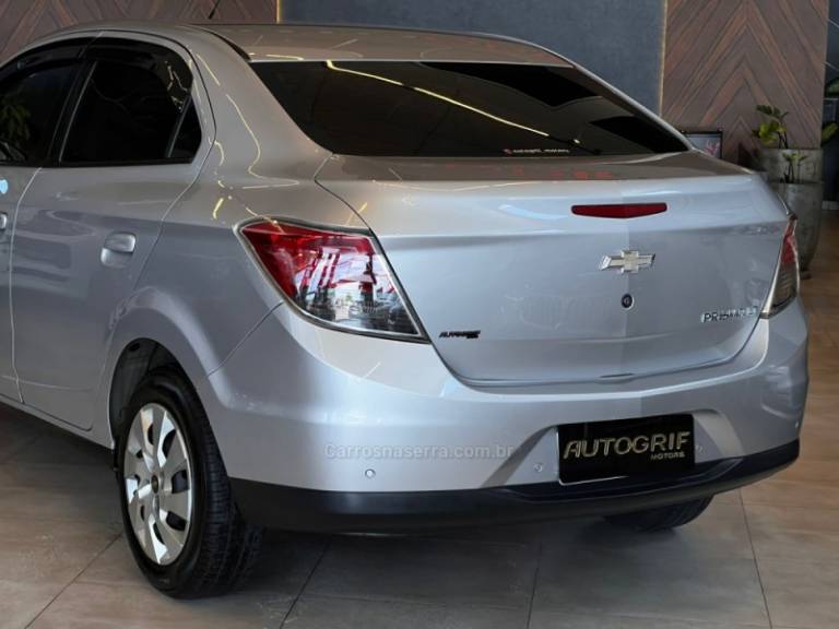 CHEVROLET - PRISMA - 2015/2015 - Prata - R$ 51.900,00