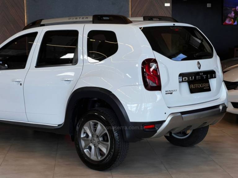 RENAULT - DUSTER - 2019/2020 - Branca - R$ 75.900,00