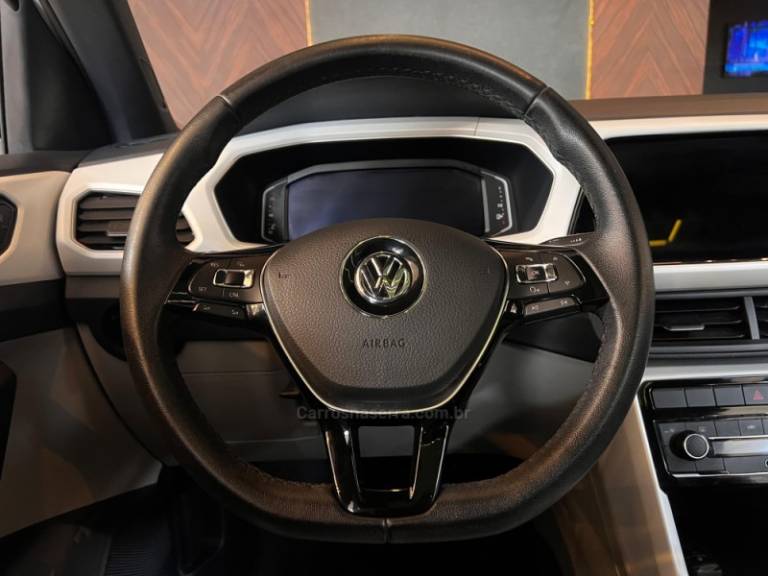 VOLKSWAGEN - T-CROSS - 2021/2021 - Branca - R$ 121.900,00