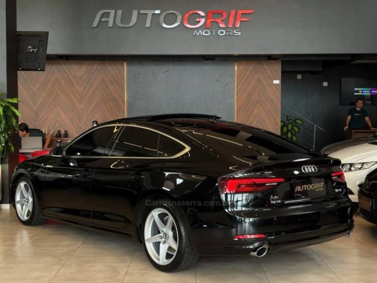 AUDI - A5 - 2018/2018 - Preta - R$ 149.900,00