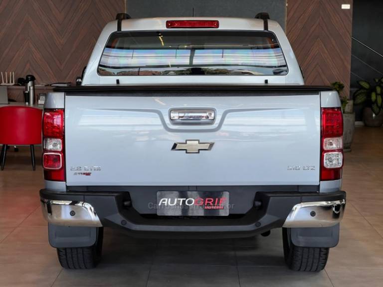 CHEVROLET - S10 - 2013/2013 - Prata - R$ 115.900,00