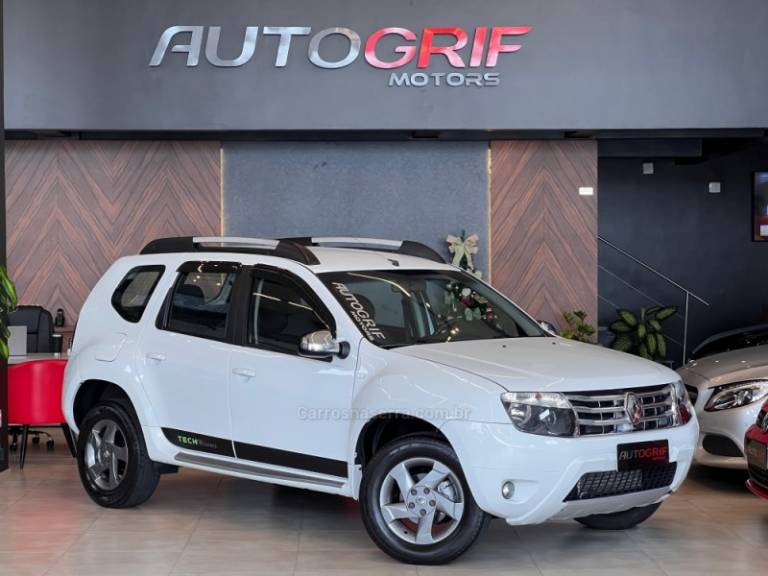 RENAULT - DUSTER - 2012/2013 - Branca - R$ 52.900,00