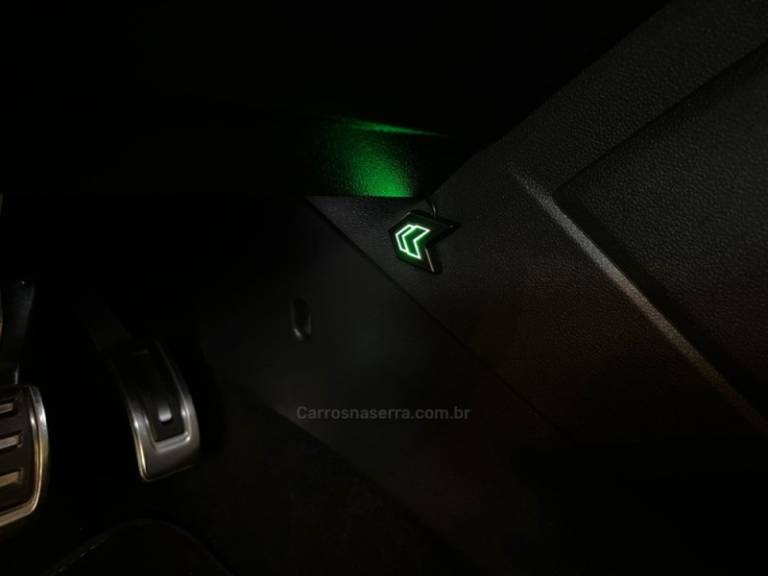 VOLKSWAGEN - TIGUAN - 2018/2018 - Preta - R$ 159.900,00