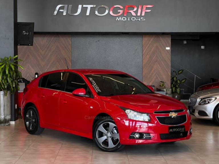 CHEVROLET - CRUZE - 2013/2013 - Vermelha - R$ 58.900,00