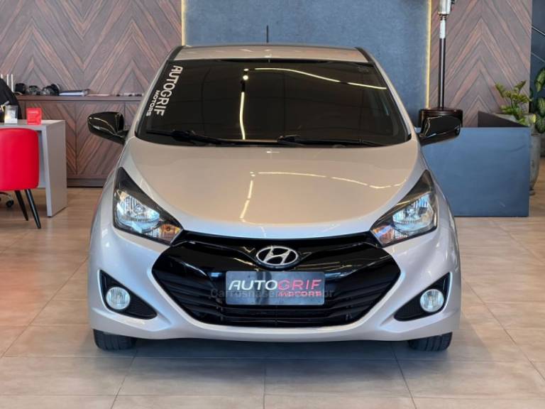 HYUNDAI - HB20 - 2013/2014 - Prata - R$ 44.900,00