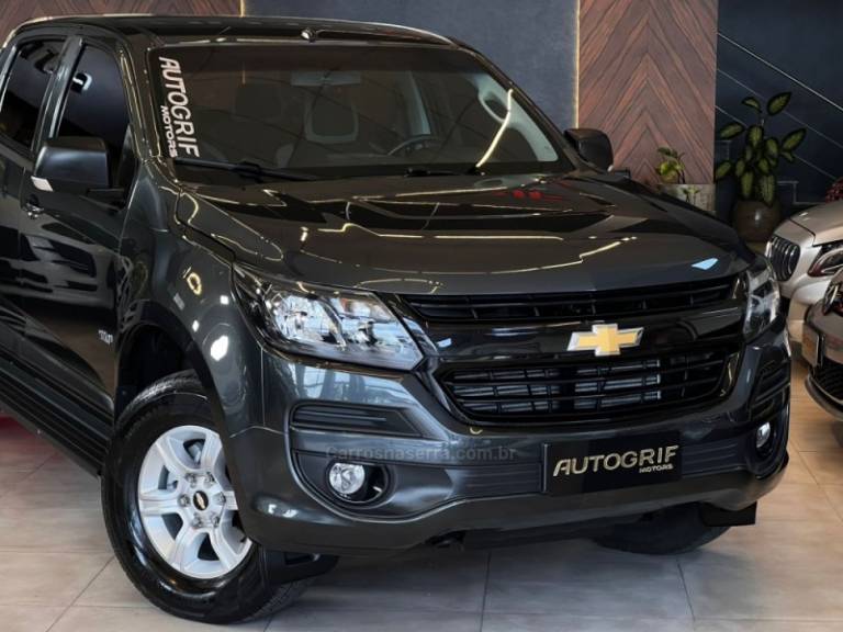 CHEVROLET - S10 - 2020/2020 - Cinza - R$ 144.900,00