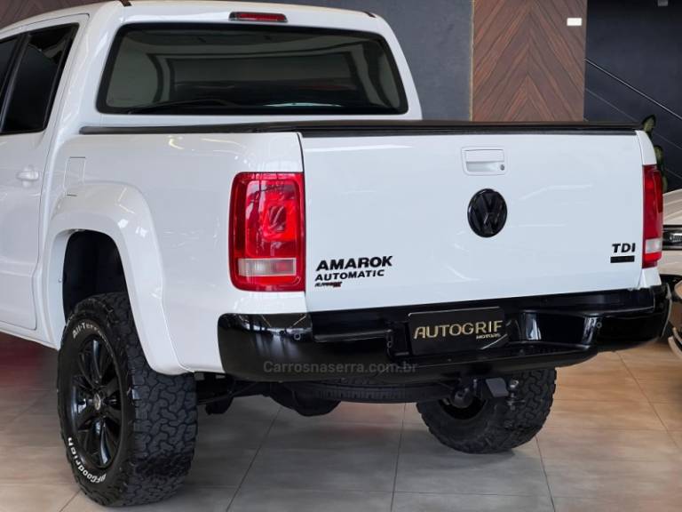 VOLKSWAGEN - AMAROK - 2015/2016 - Branca - R$ 118.900,00